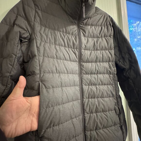 Uniqlo Ultra Light Down Jacket – Metallic Gray – Women’s Medium - Picture 2 of 6